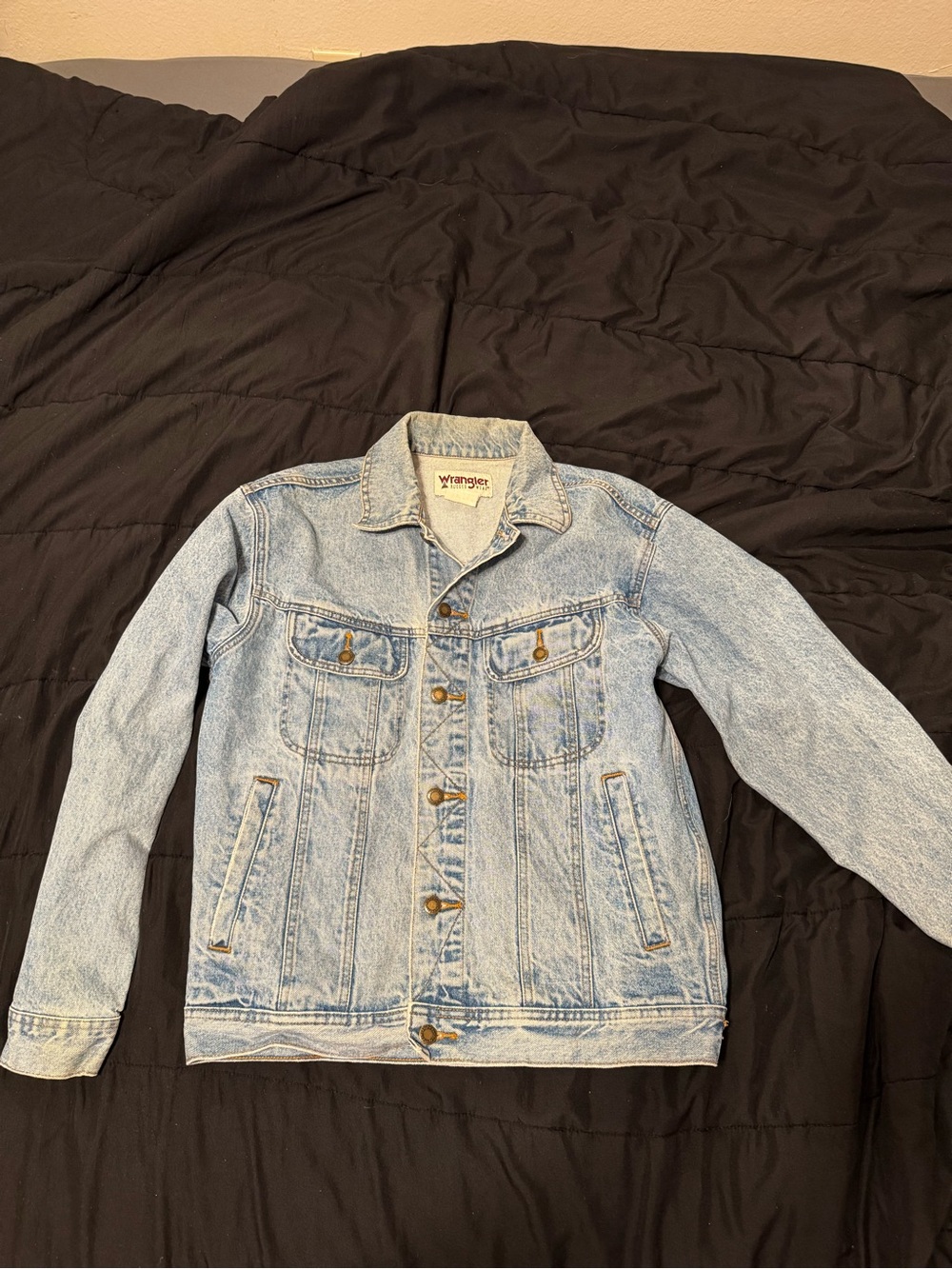 Vintage Wrangler Men's Light Blue Denim Jacket